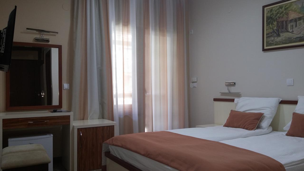 Hotel Radan Prolom Banja Prolomska Banja ภายนอก รูปภาพ