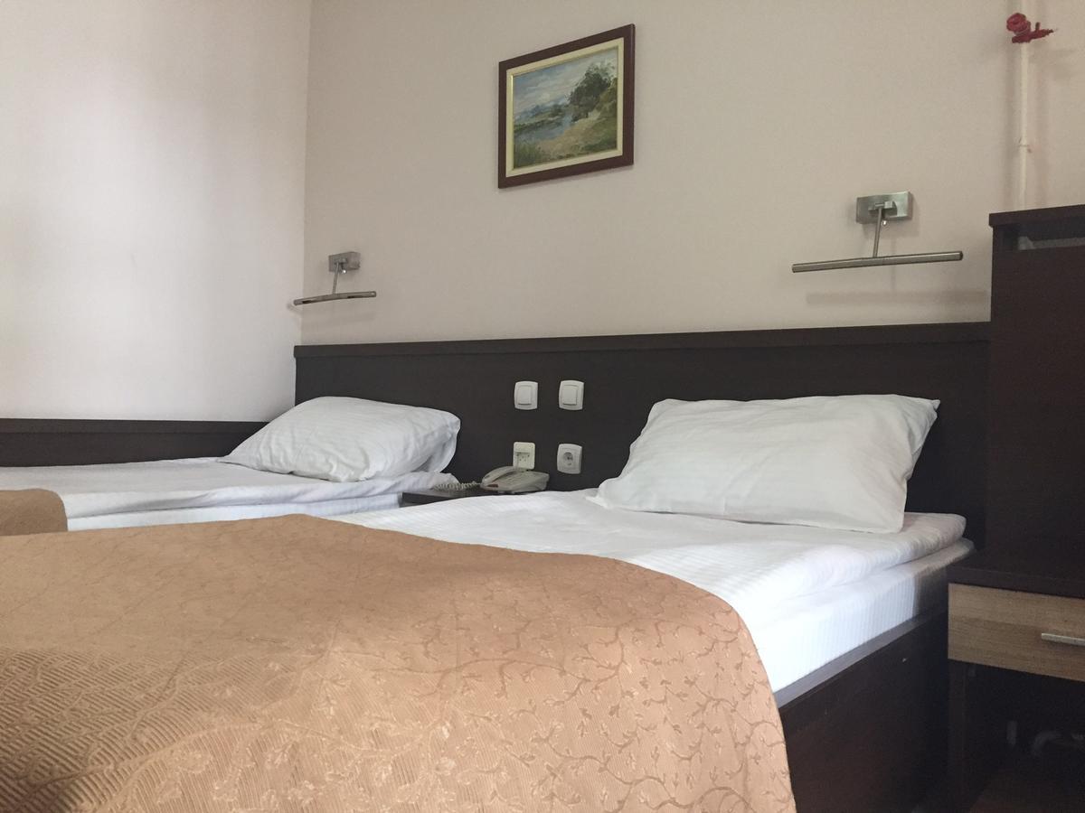 Hotel Radan Prolom Banja Prolomska Banja ภายนอก รูปภาพ