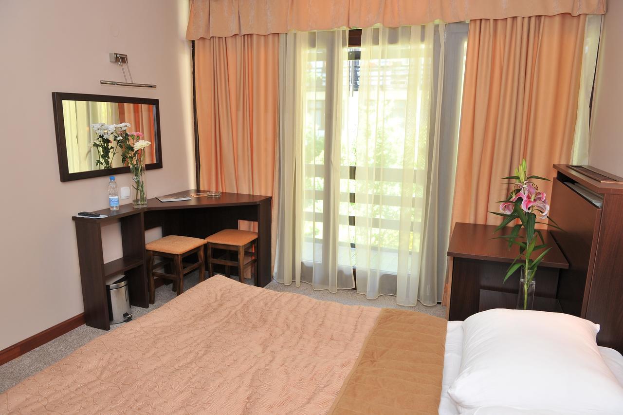 Hotel Radan Prolom Banja Prolomska Banja ภายนอก รูปภาพ